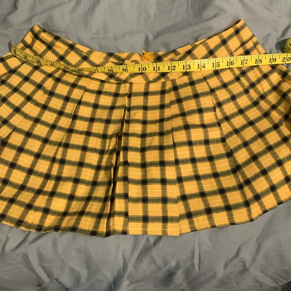 New clueless costume outfit for Halloween - Picture 6 of 7